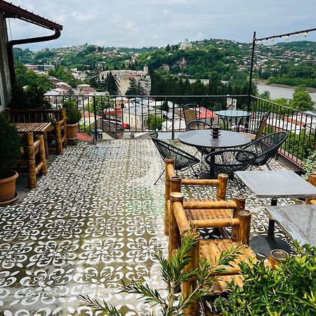 Green Flower Hotel Кутаиси Екстериор снимка